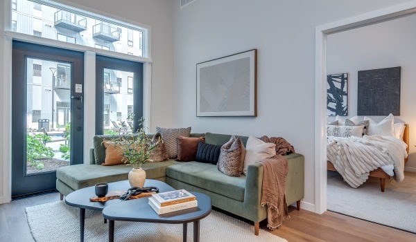 Neighborhood | apartments for rent in Milwaukee | Evoni